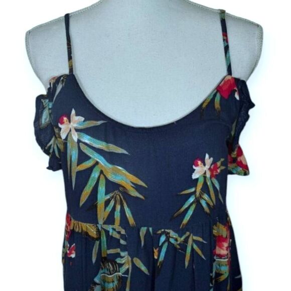 ROXY NAVY BLUE FLORAL COLD SHOULDER DRESS SZ.M EUC. - Picture 2 of 10